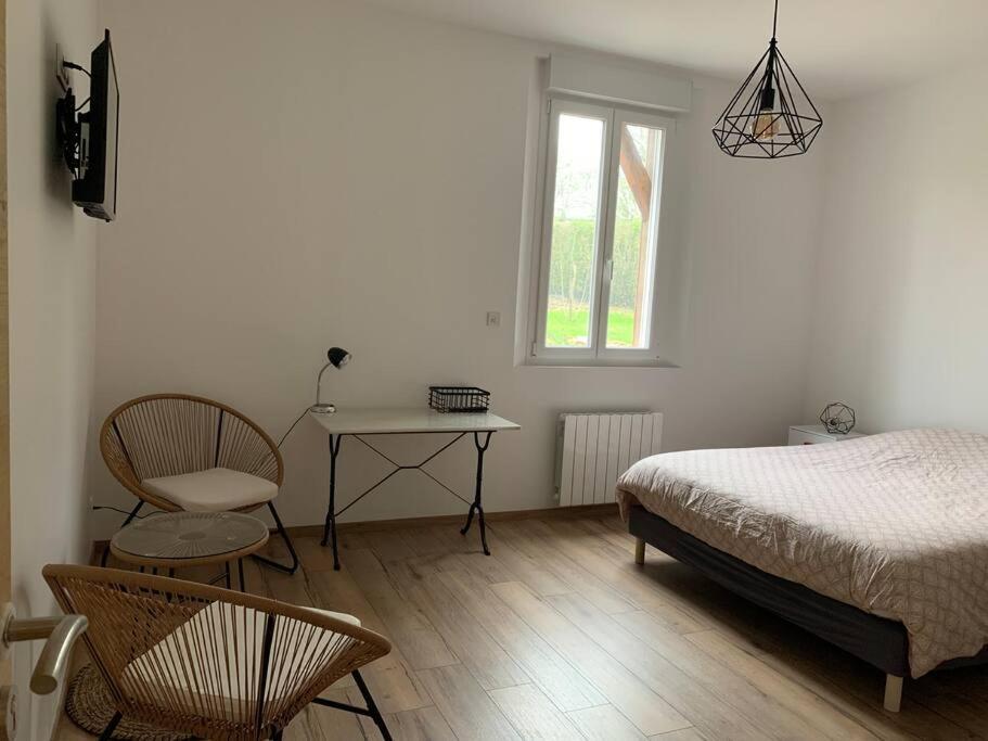Gite, Maison Entiere Avec Billard Et Bel Espace De Vie La Grange Blicourt Buitenkant foto